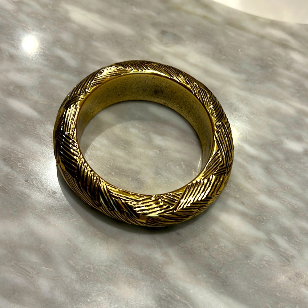 Vintage gold colored bangle